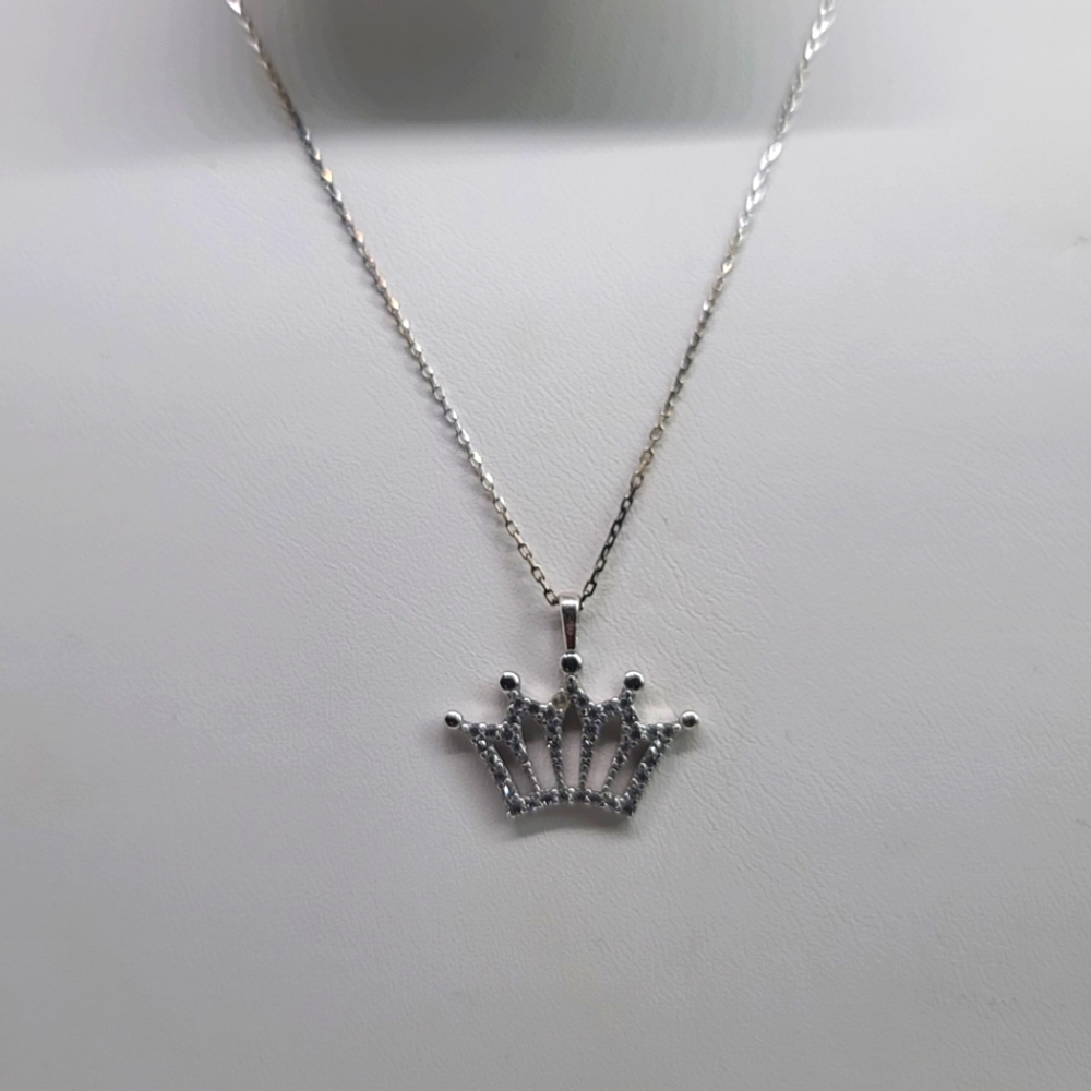 925 Sterling Silver Crown Design Necklace